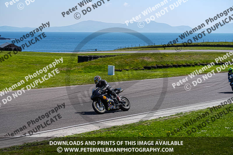 anglesey no limits trackday;anglesey photographs;anglesey trackday photographs;enduro digital images;event digital images;eventdigitalimages;no limits trackdays;peter wileman photography;racing digital images;trac mon;trackday digital images;trackday photos;ty croes